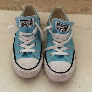 Converse all star low tops